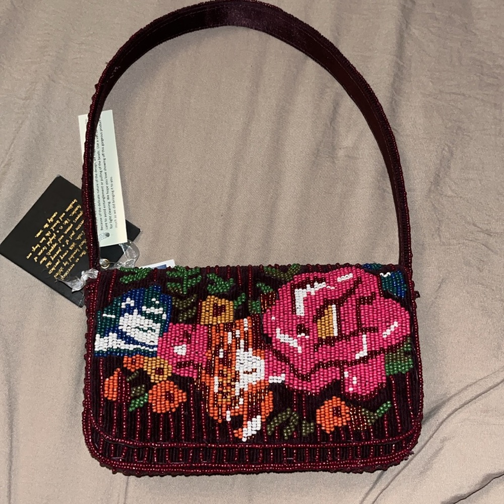 Beaded Floral Shoulder Bag